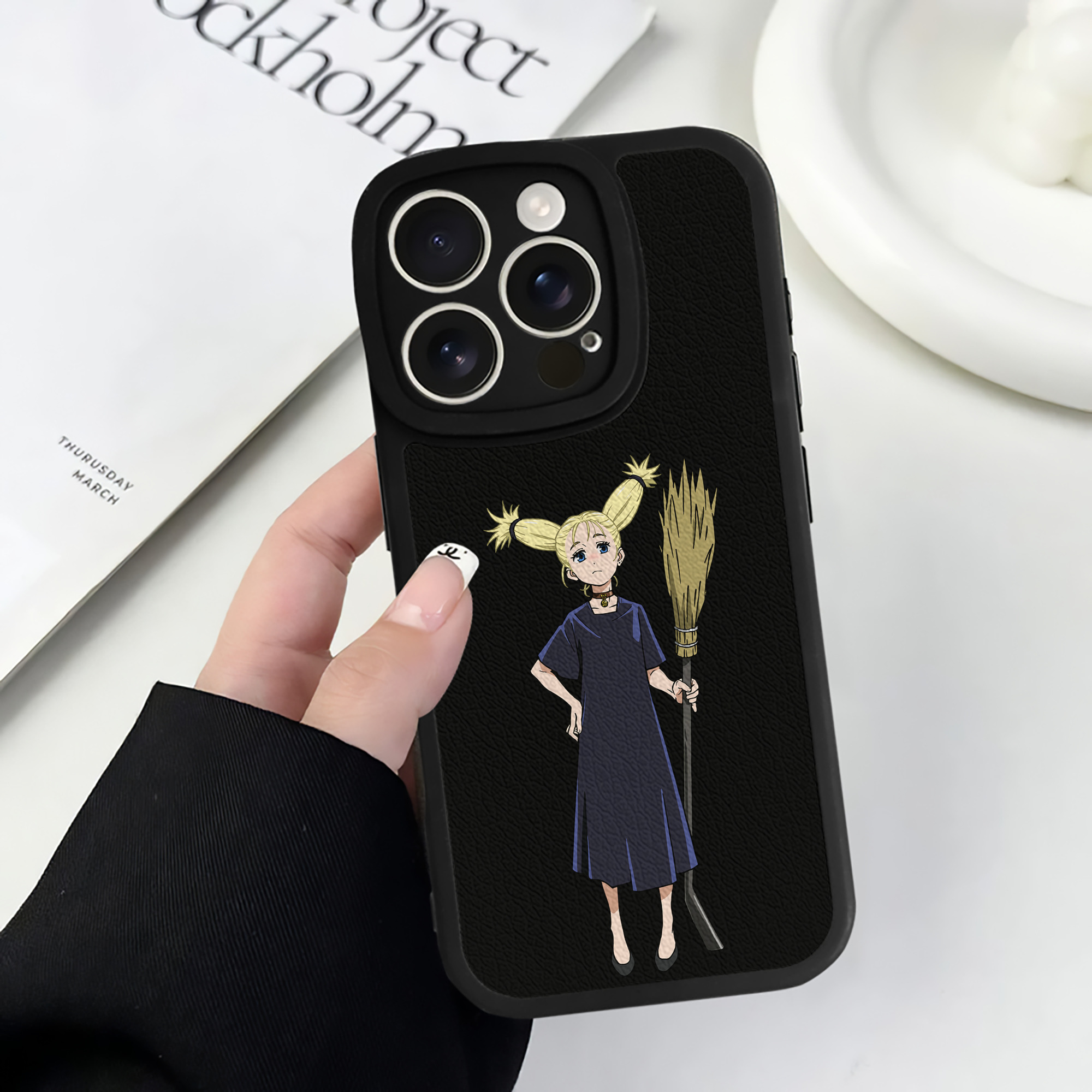 （画像用） 呪術廻戦 Jujutsu Kaisen 【iPhone 16シリーズ対応】シリコンスマホケース（レザー調） 材質：シリコン